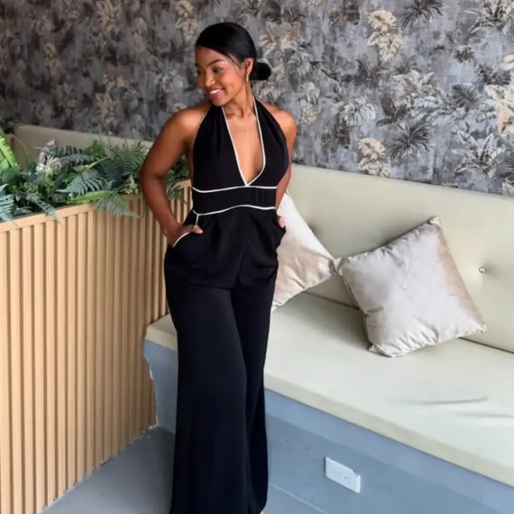 Enterizo Halter Black Elegance